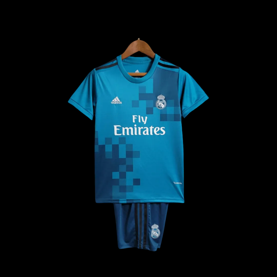 REAL MADRID NIÑOS 2017 - 2018 RETRO