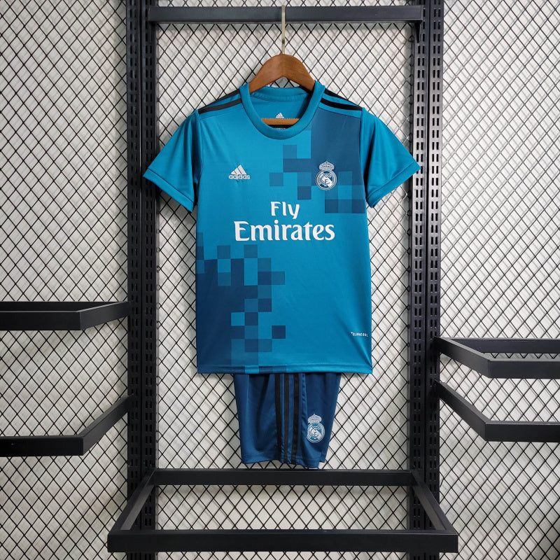 REAL MADRID NIÑOS 2017 - 2018 RETRO