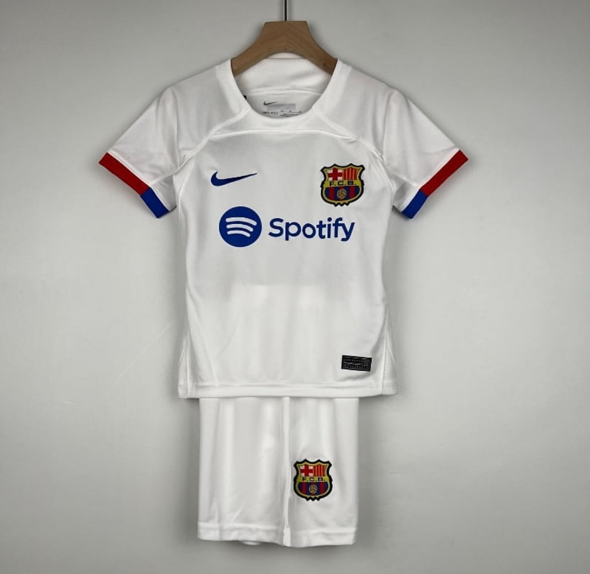FC BARCELONA NIÑOS