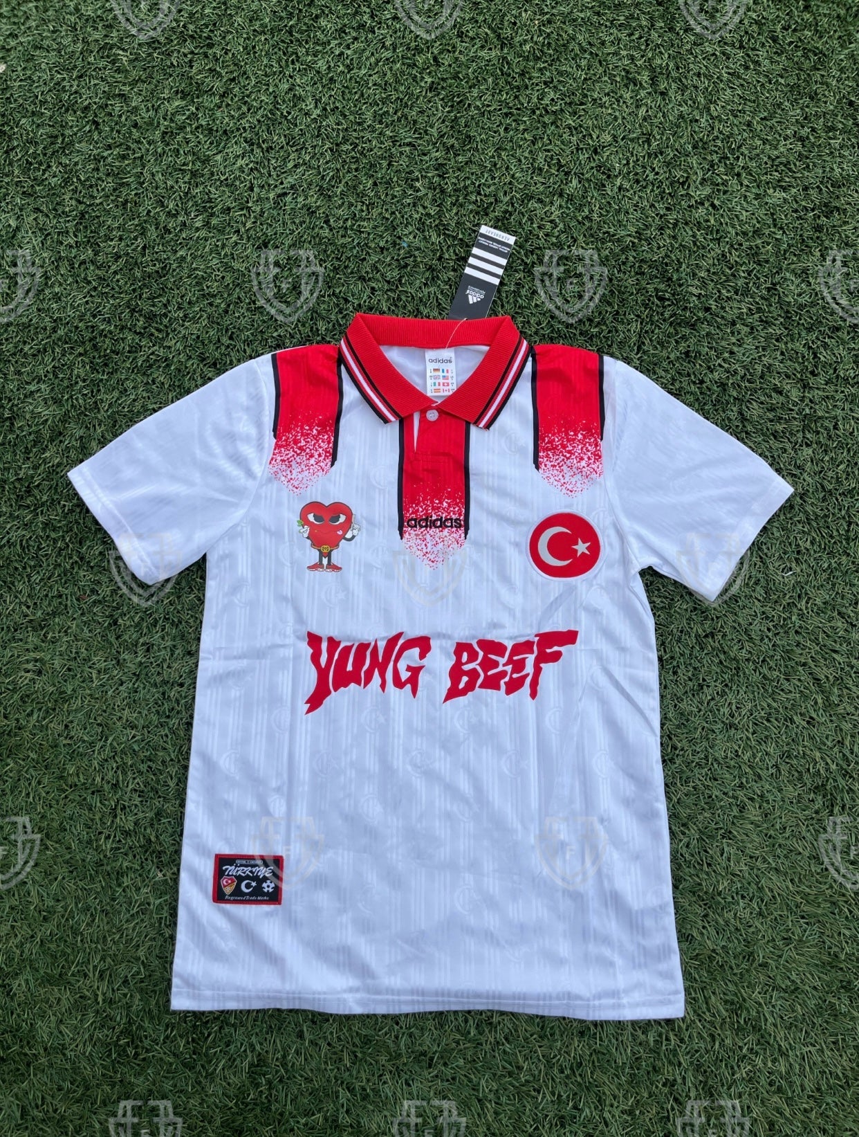 TURQUÍA x YUNG BEEF