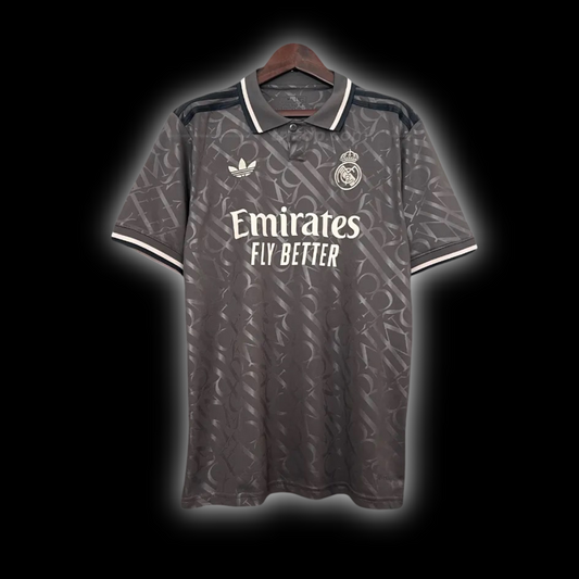 REAL MADRID TERCERA EQUIPACIÓN