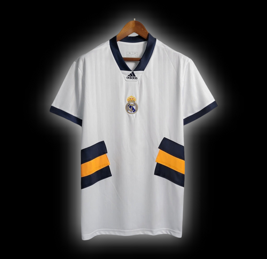 REAL MADRID 2022 - 2023 RETRO