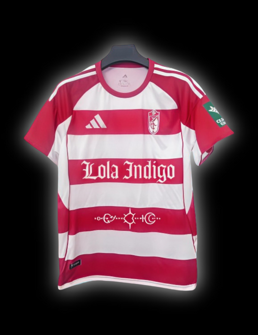 GRANADA x LOLA ÍNDIGO