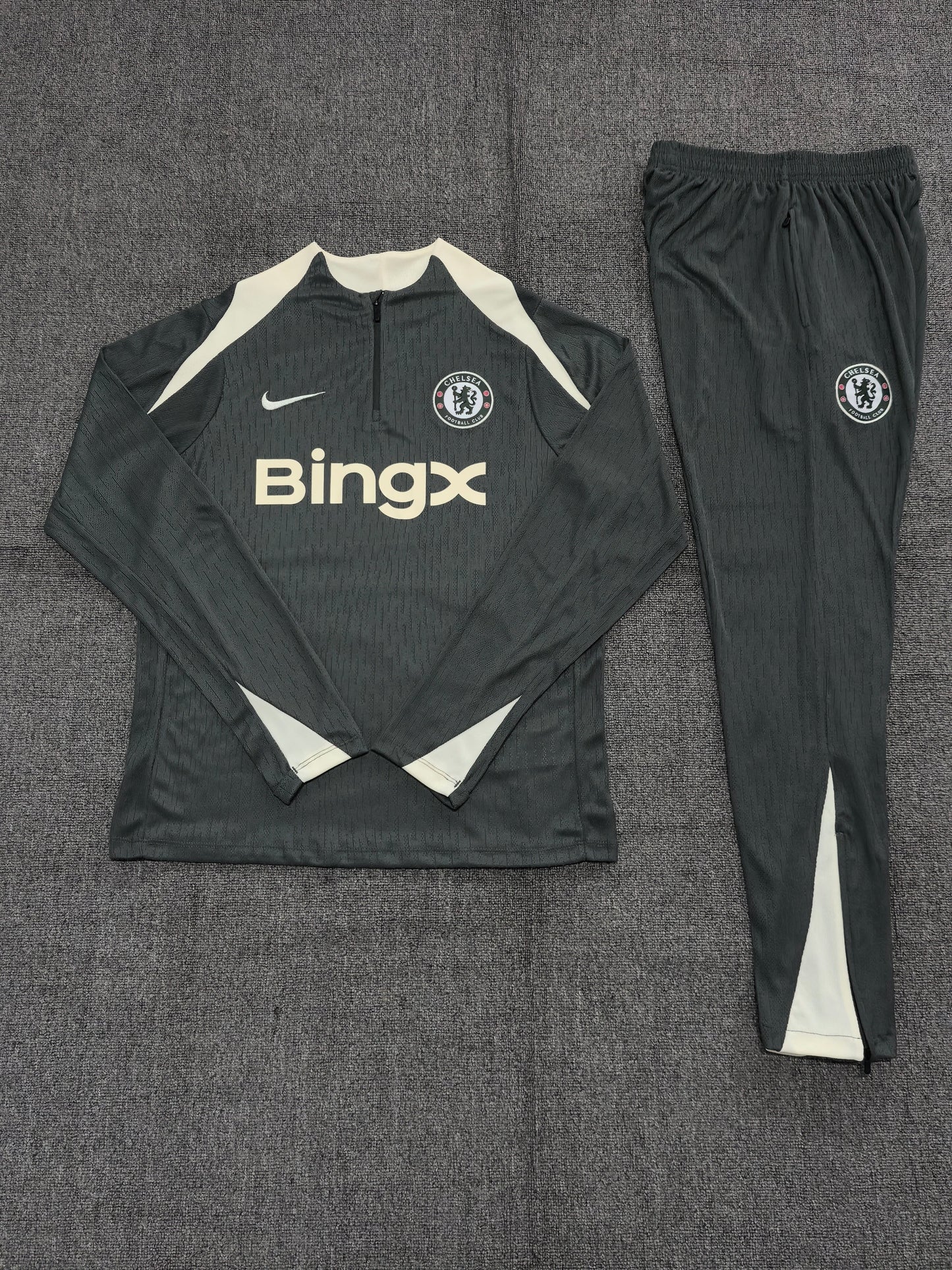 CHELSEA NIÑOS 25-26 CHÁNDAL