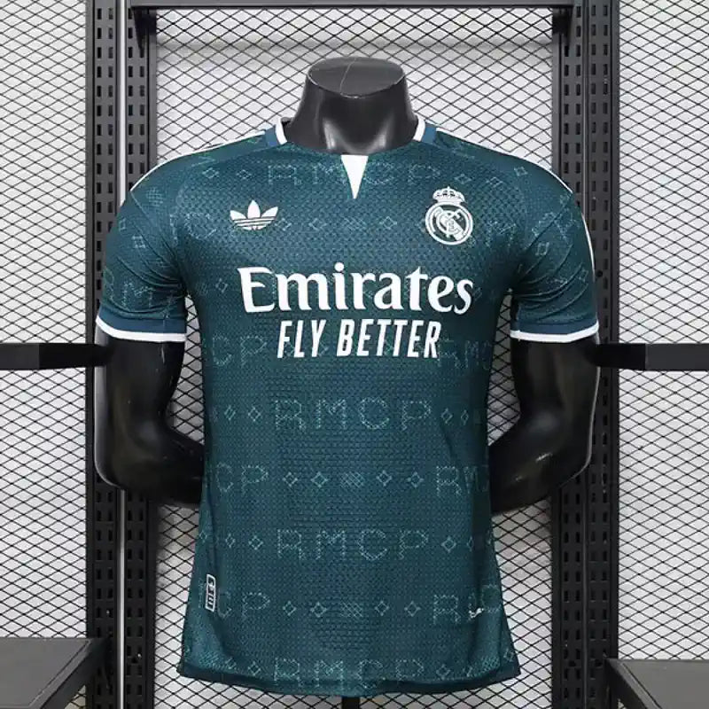 REAL MADRID 26-27 SEGUNDA EQUIPACIÓN